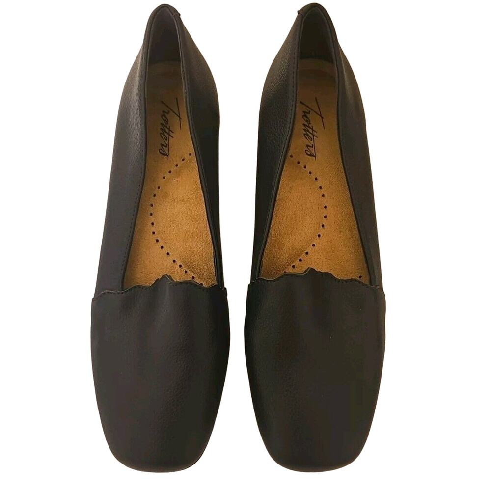 Trotters Sage Flats Women's Size 8 N Navy‎ Blue